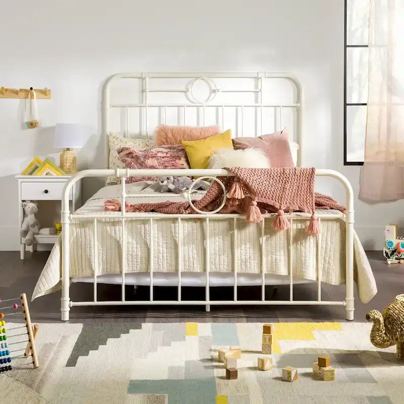 Walker Edison Classic Metal Pipe Bed