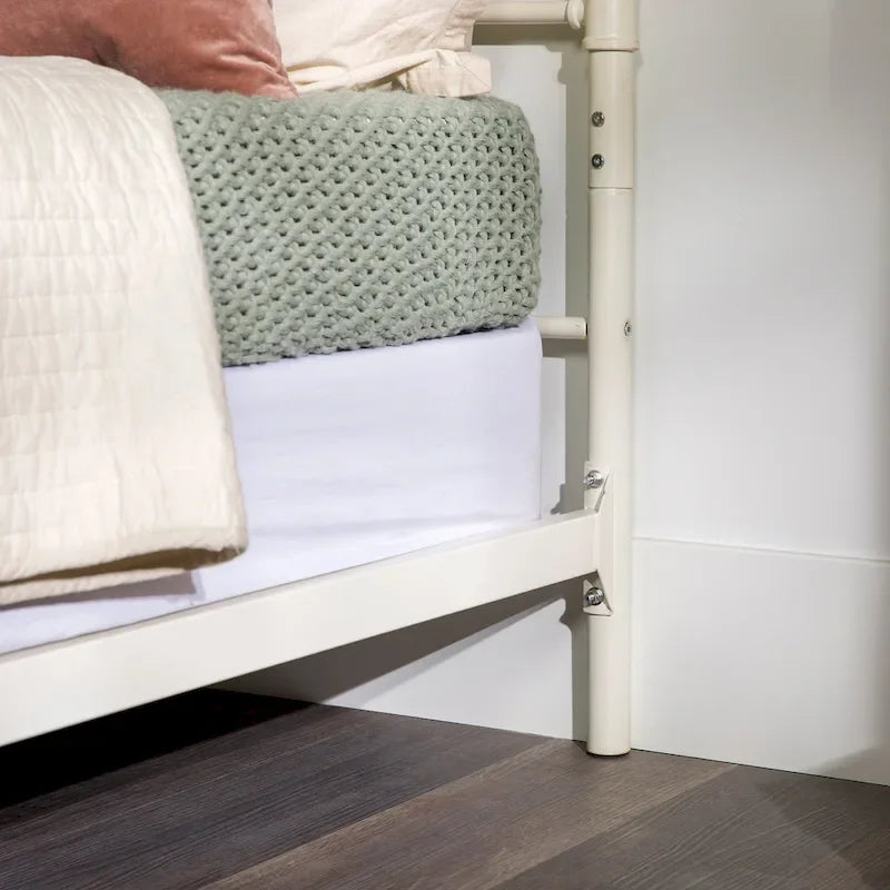 Walker Edison Classic Metal Pipe Bed