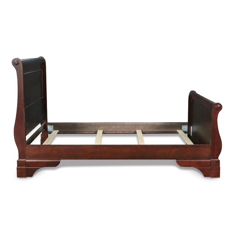 New Classic Furniture Rodgers Bordeaux Sleigh Bed