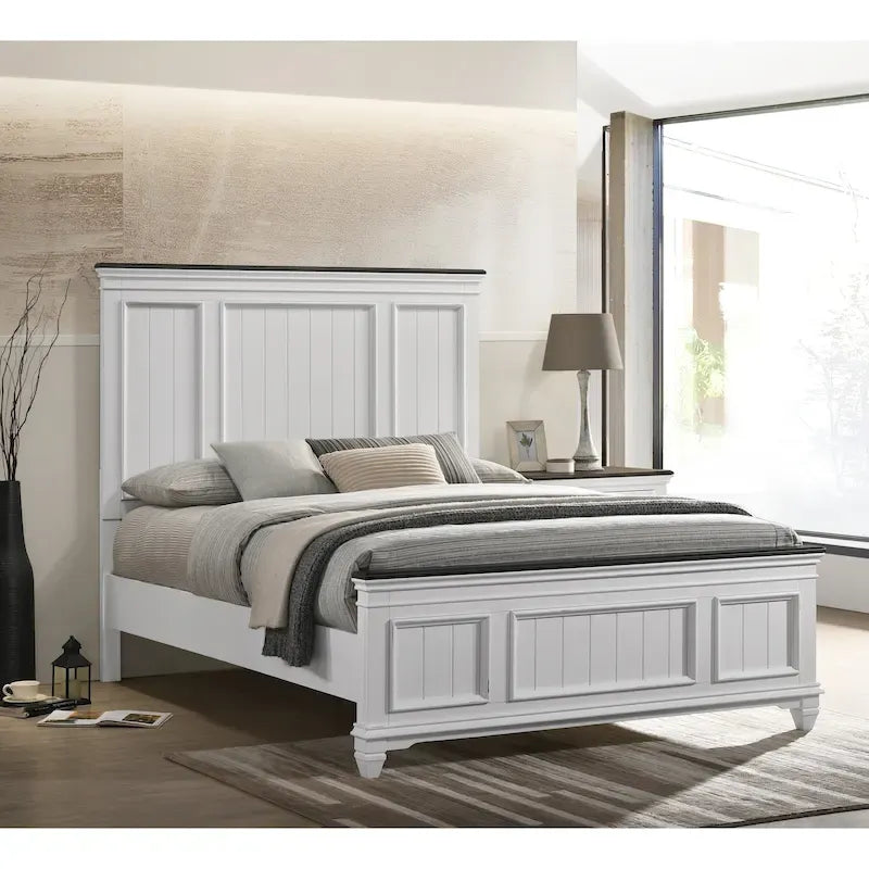 Roundhill Furniture Clelane Shiplap Wood Panel Bed