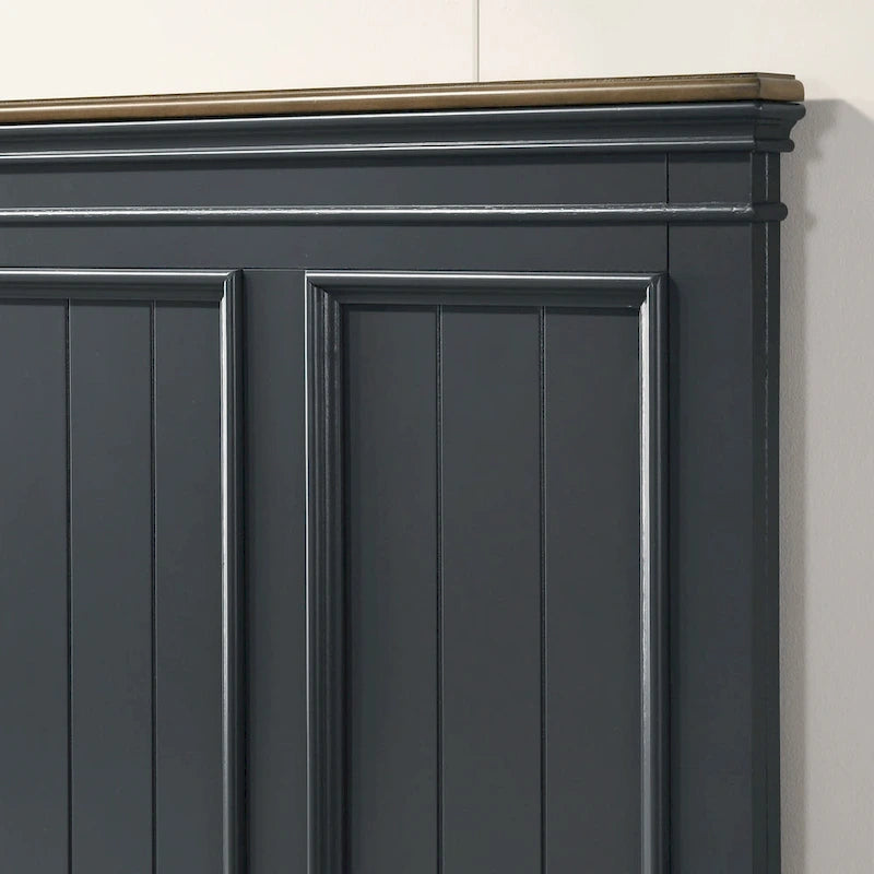 Roundhill Furniture Clelane Shiplap Wood Panel Bed