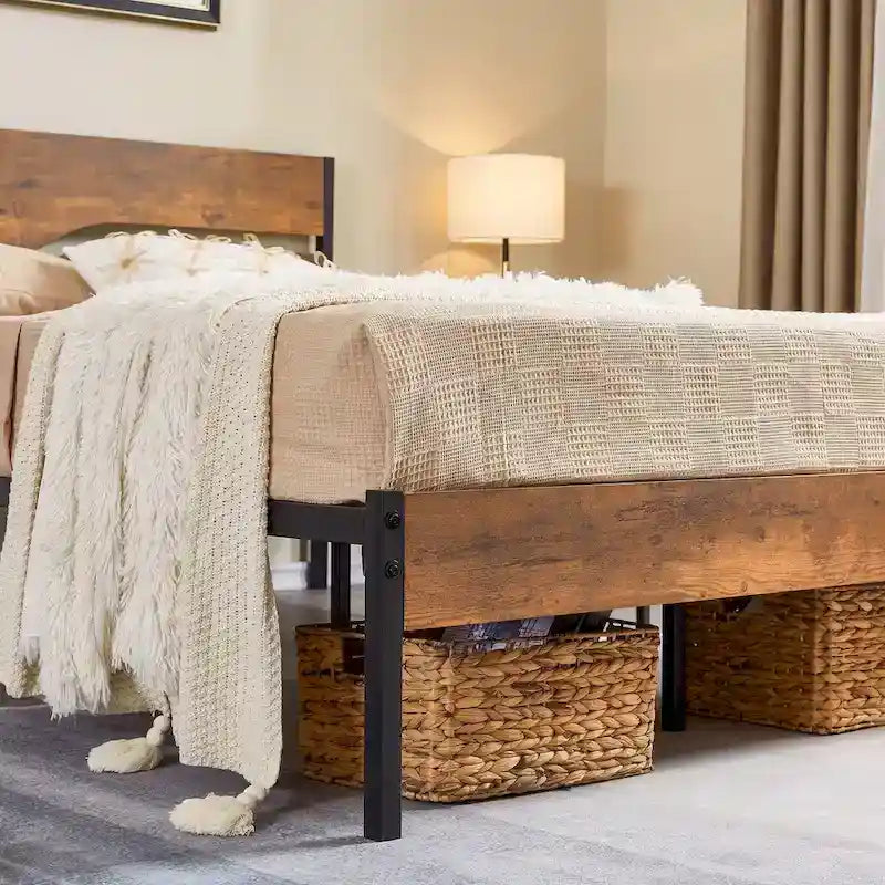 Taomika Bedroom Set of 3,Platform Bed Frame and Modern Nightstands Set of 2