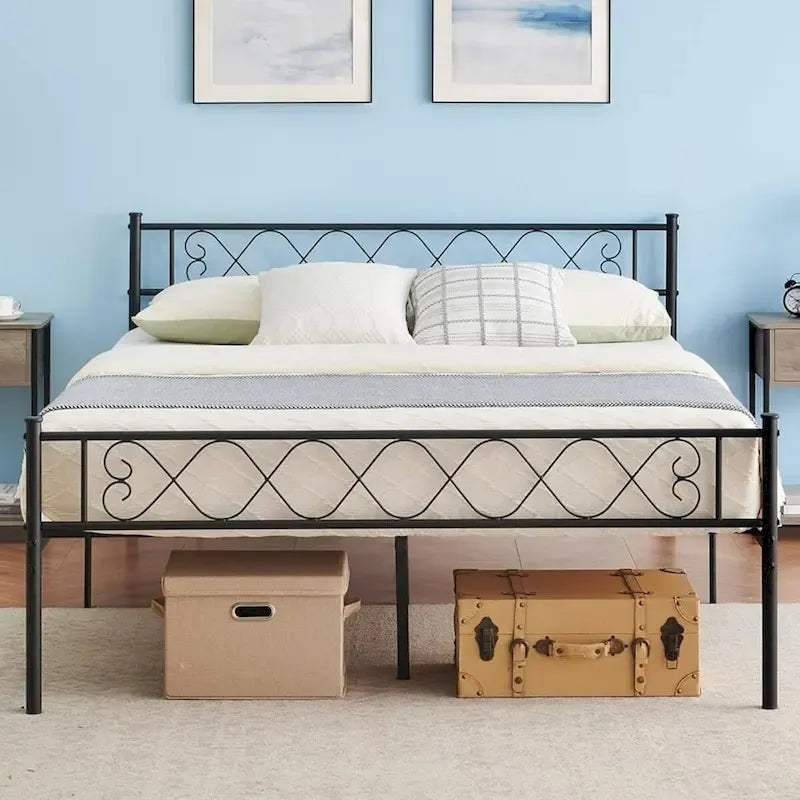 Metal Platform Bed Frame with Sweet Heart Headboard